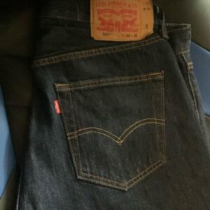 Used like new- never wear grown out qick